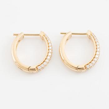Earrings hoops, 18K gold with brilliant-cut diamonds.