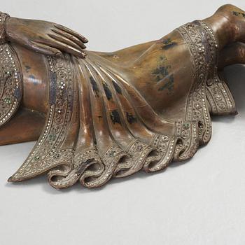 SKULPTUR, trä, troligen Burma, 1900-talets andra hälft.