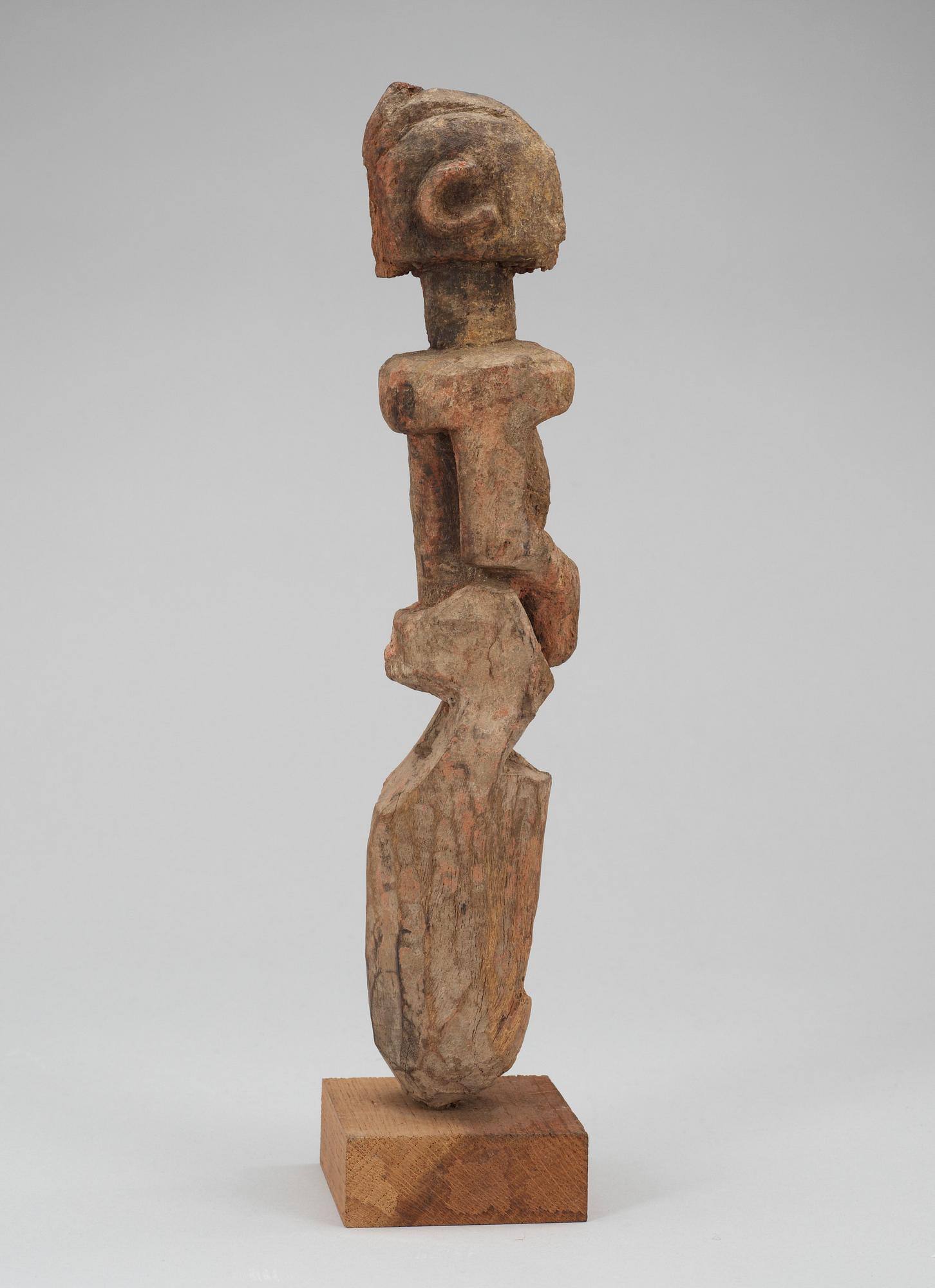 FETISH. Wood. Tellem/Dogon tribe. Mali mid - second half of the 19th century. Height 34 cm.