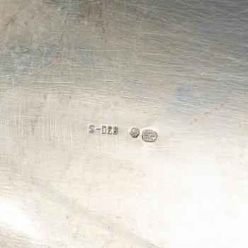 A Louis XVI-style silver bowl, with Swedish import marks, early 20th century.