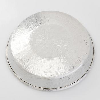 Tapio Wirkkala, A sterling silver bowl, model TW 289, Kultakeskus Hämeenlinna 1973.