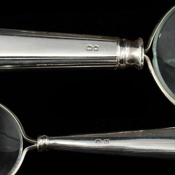 FÖRSTORINGSGLAS, 3 st, varav 2 st i silver, bl a England, 1900-talets första hälft.