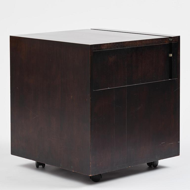 OPI Milano (Franco Bettonica & Mario Melocchi), a "Cubo Bar", Cini & Nils, Milan, Italy, 1970s.