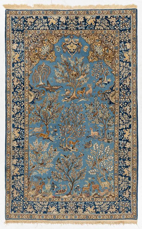 Carpet, Old Shahreza, 215 x 135 cm.