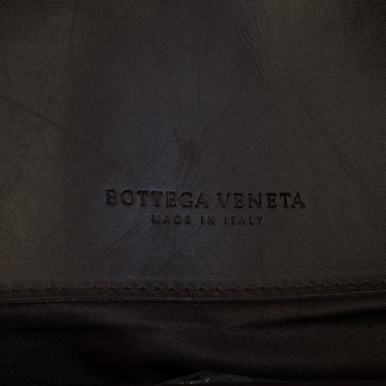PORTFÖLJ, "Intricato", Bottega Veneta.