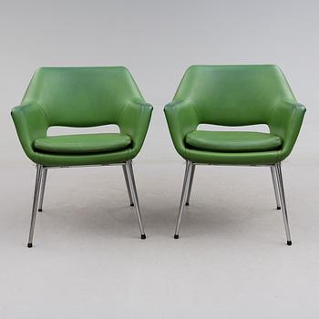 FÅTÖLJER, 1 par, 1900-talets andra hälft.