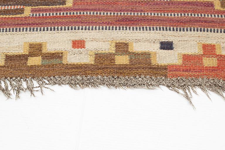 Märta Måås-Fjetterström, a carpet, "Bruna heden", flat weave, ca 297 x 208 cm, signed MMF.