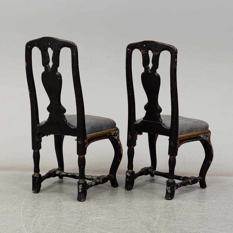 STOLAR, ett par, senbarock, 1700-tal.