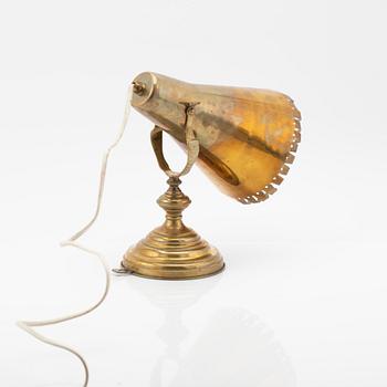 Wall lamp, brass, first half of the 20th century.