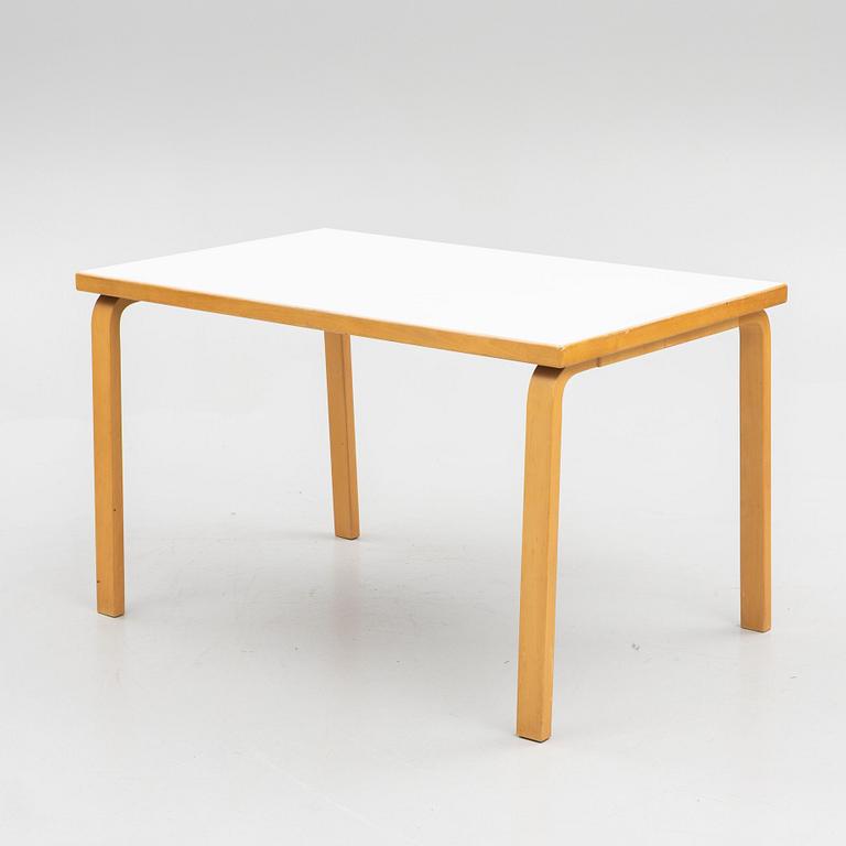 Alvar Aalto, furniture group, table model 81 B, 4 chairs and two stools, Artek, Finland, second half of the 20th century.