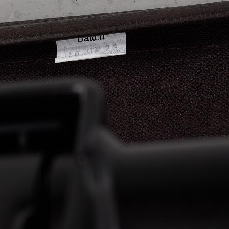 Charles & Ray Eames, kontorsstol, "Soft Pad Chair EA217", Vitra.