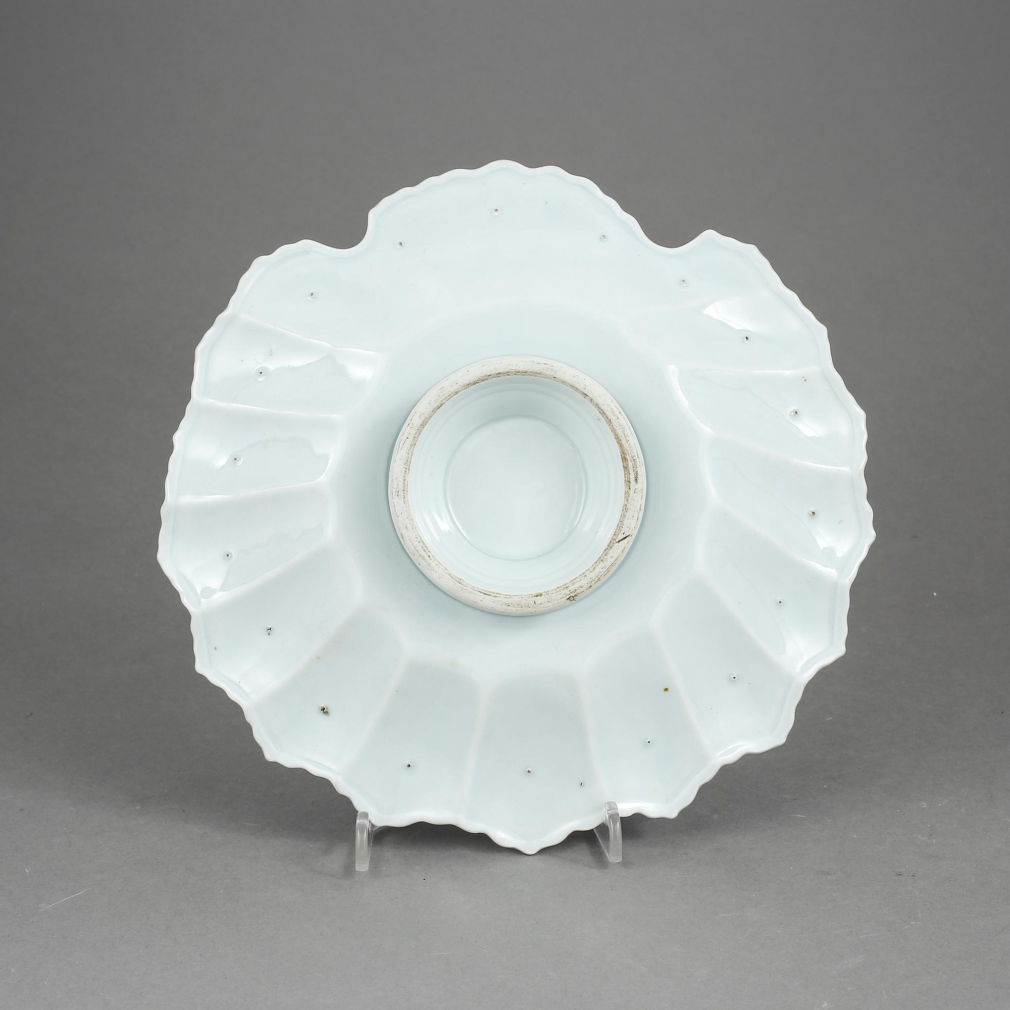 PARTI KINA, 6 delar, porslin, Kina, varav 5 st tallrikar, jiaqing, 1800-tal.