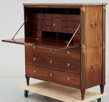 A late Gustavian late 18th Century secretaire.