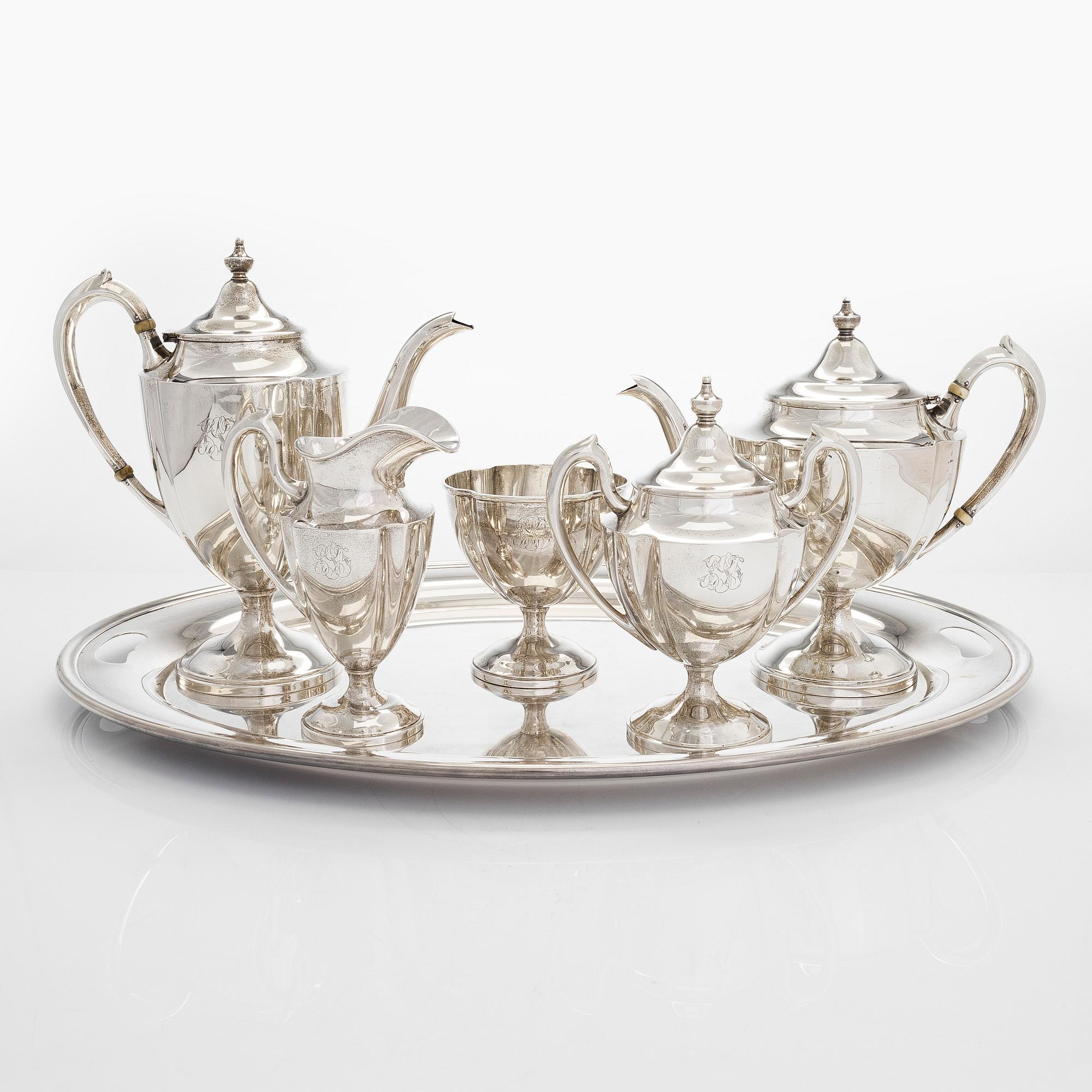 Kaffe- och teservis, 5 delar, silver, på försilvrad bricka, USA, sannolikt 1930-tal.
