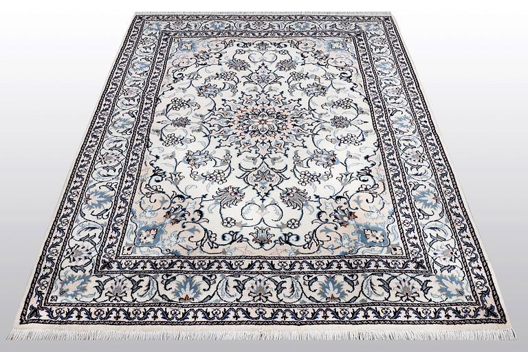 Matto, Nain, 9 LAA, part silk, ca 212 x 150 cm.