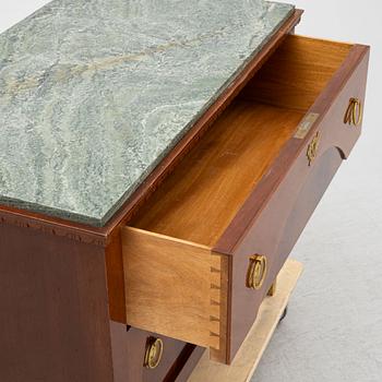 A chest of drawers, possibly model "Rosendal", Nordiska Kompaniet, Russia, 1913-1917.