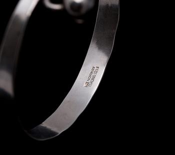 ARMRING,, strelingsilver, design Anna-Greta Eker. Importstämplar.Vikt ca 40 g.