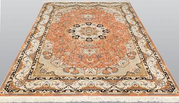 A part silk Tabriz carpet, so called 50 Raj, c 301 x 200 cm.