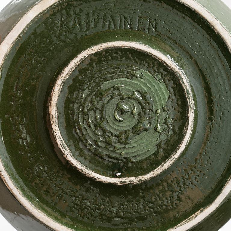 Birger Kaipiainen, a stoneware plate signed Kaipiainen Arabia.