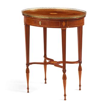 A late Gustavian mahogany table attributed to L. Qvarnberg (master in Stockholm 1801-1813).