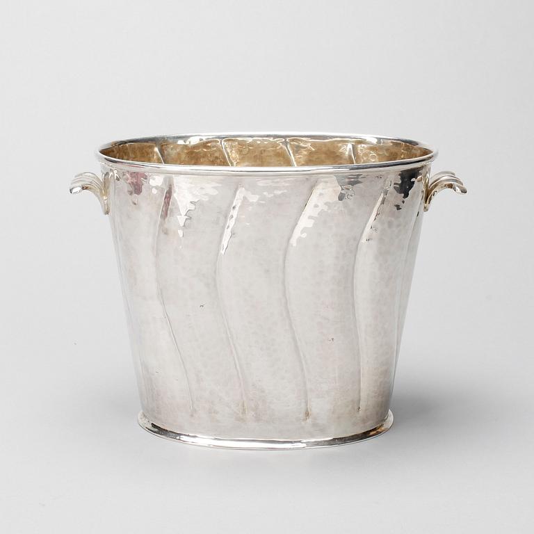 VINKYLARE, nysilver, 1900- tal.