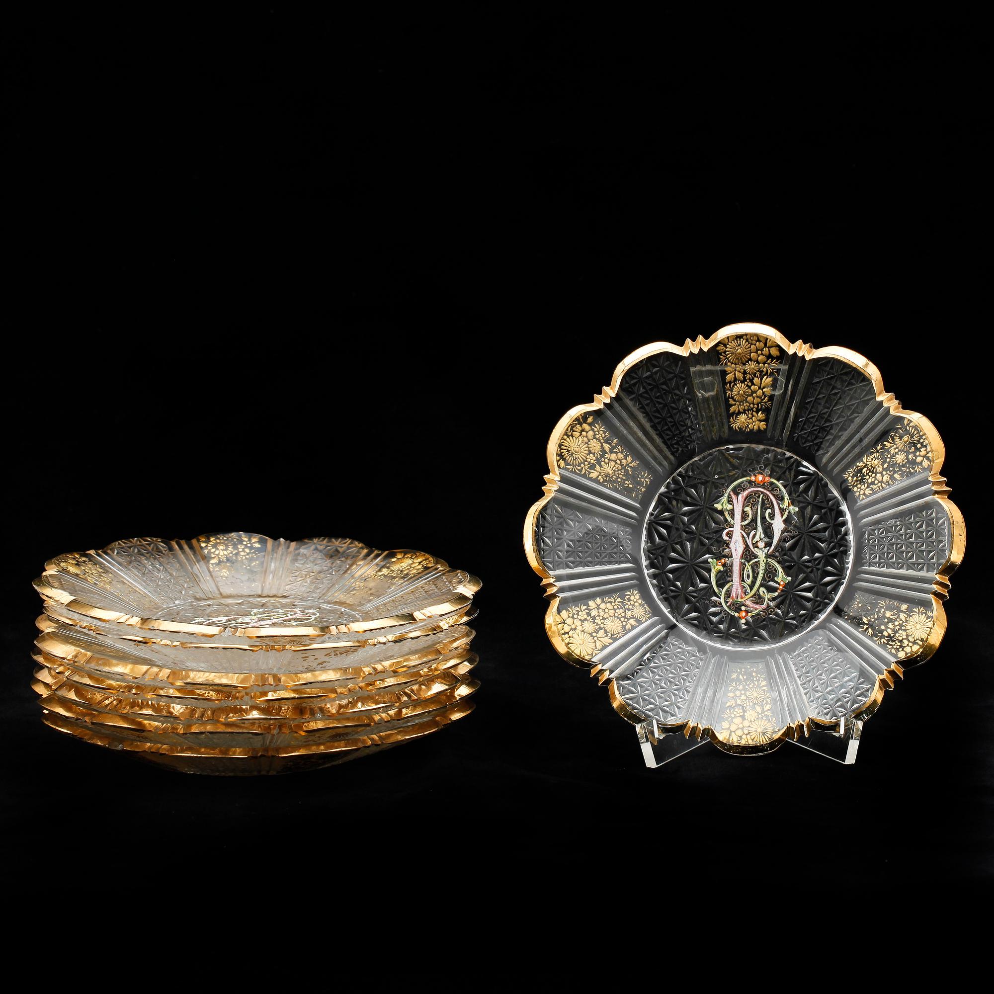 ASSIETTER, 8 st, glas, Ryssland, 1800-talets andra hälft.
