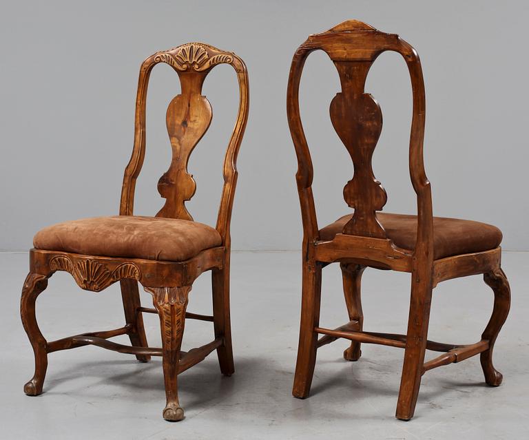 STOLAR, två st, Lindome, rokoko, 1700-talets andra hälft.