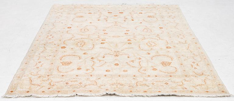 A Ziegler Design rug, c. 225 x 165 cm.