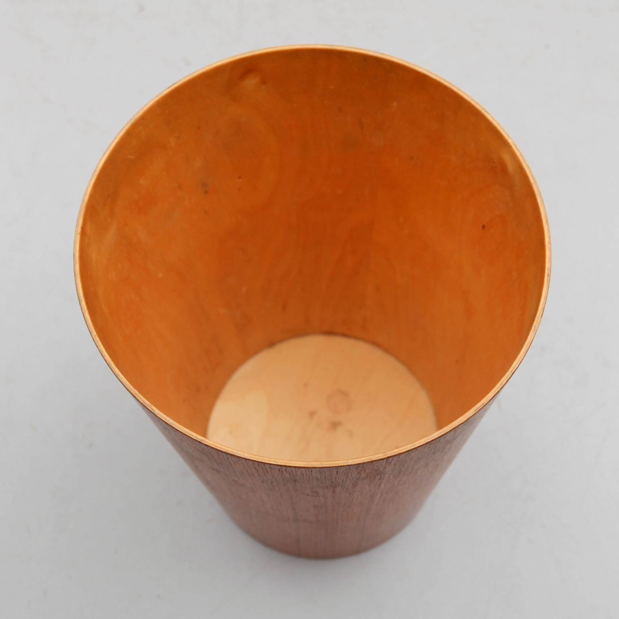 PAPPERSKORG, Servex, 1900-talets mitt.