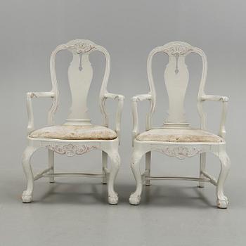 STOLAR, 10 + 2 st, rokokostil, kring sekelskiftet 1800/1900.