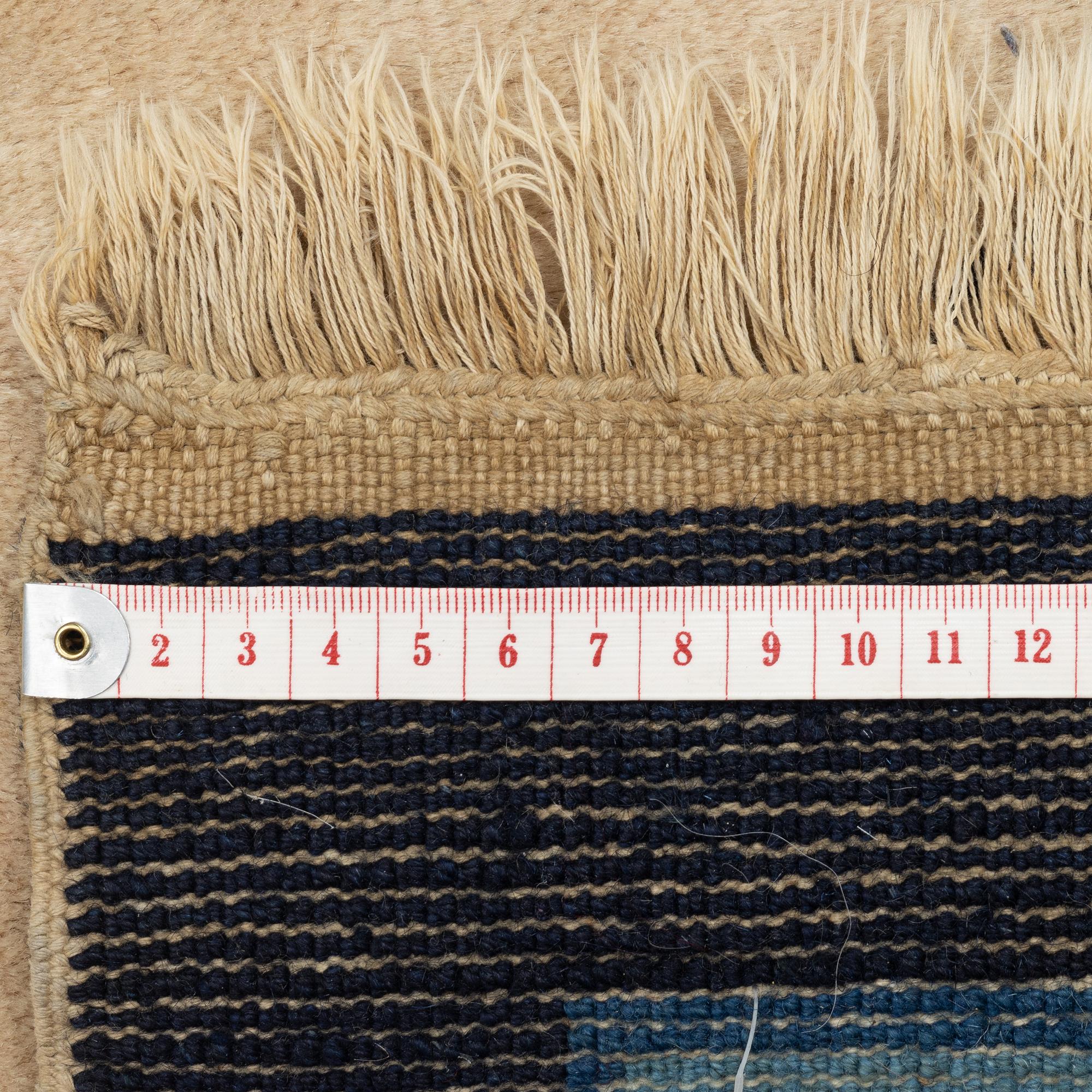 A carpet, old, China (antique finish), c. 276 x 189 cm.