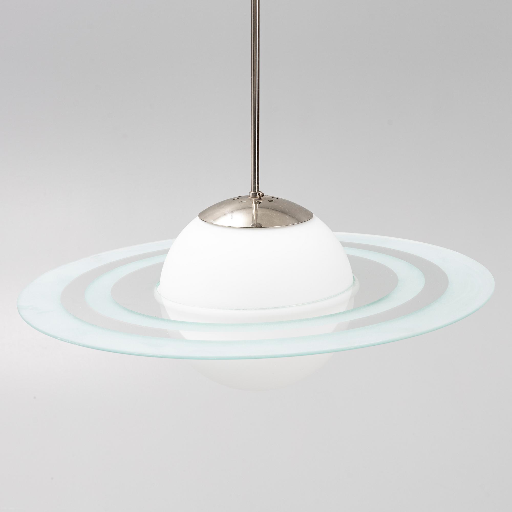 Taklampa, Saturnusmodell.