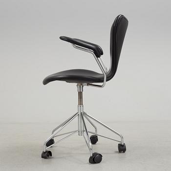 Office swivel chair from the 7 series by Arne Jacobsen for Fritz Hansen, Denmark, 2000.