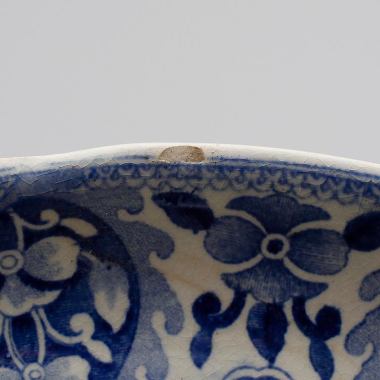 TALLRIKAR, 3 st, flintgods, England, 1800-talets första hälft.