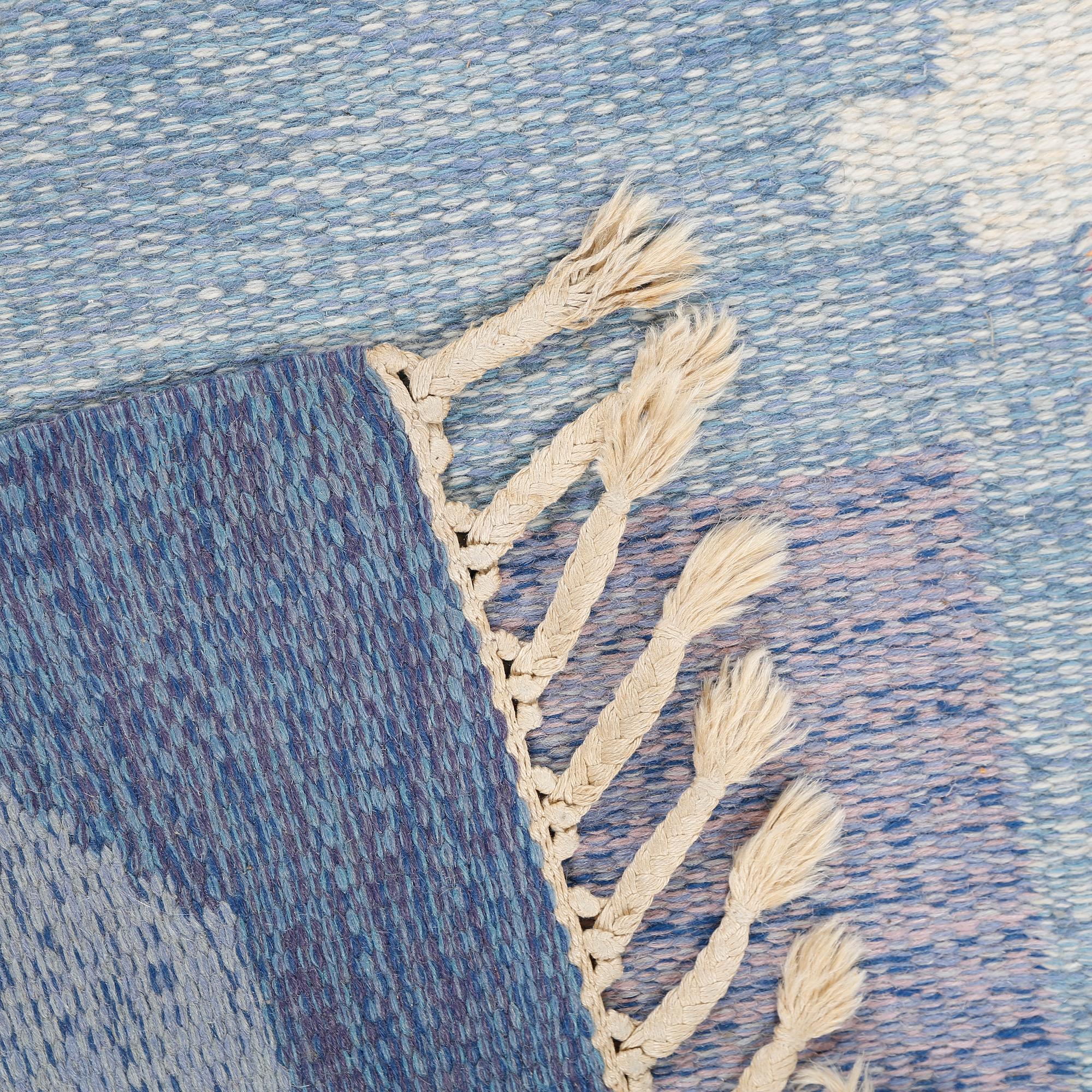A flat weave by Ingegerd Silow, signed IS, second half of the 20th century, 233 x 168 cm.
