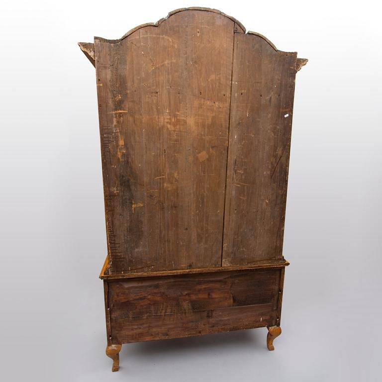 An 18th Century rococo cabinet, presumably from Finland.