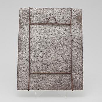 A chamotte stoneware wall plaque attributed to Marie Simmulsson for Upsala Ekeby, second half of the 20th century.