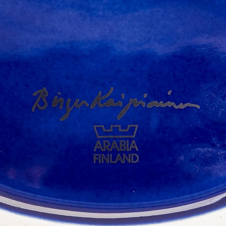 Birger Kaipiainen, a decorative ceramic dish, marked Birger Kaipiainen, Arabia Finland.