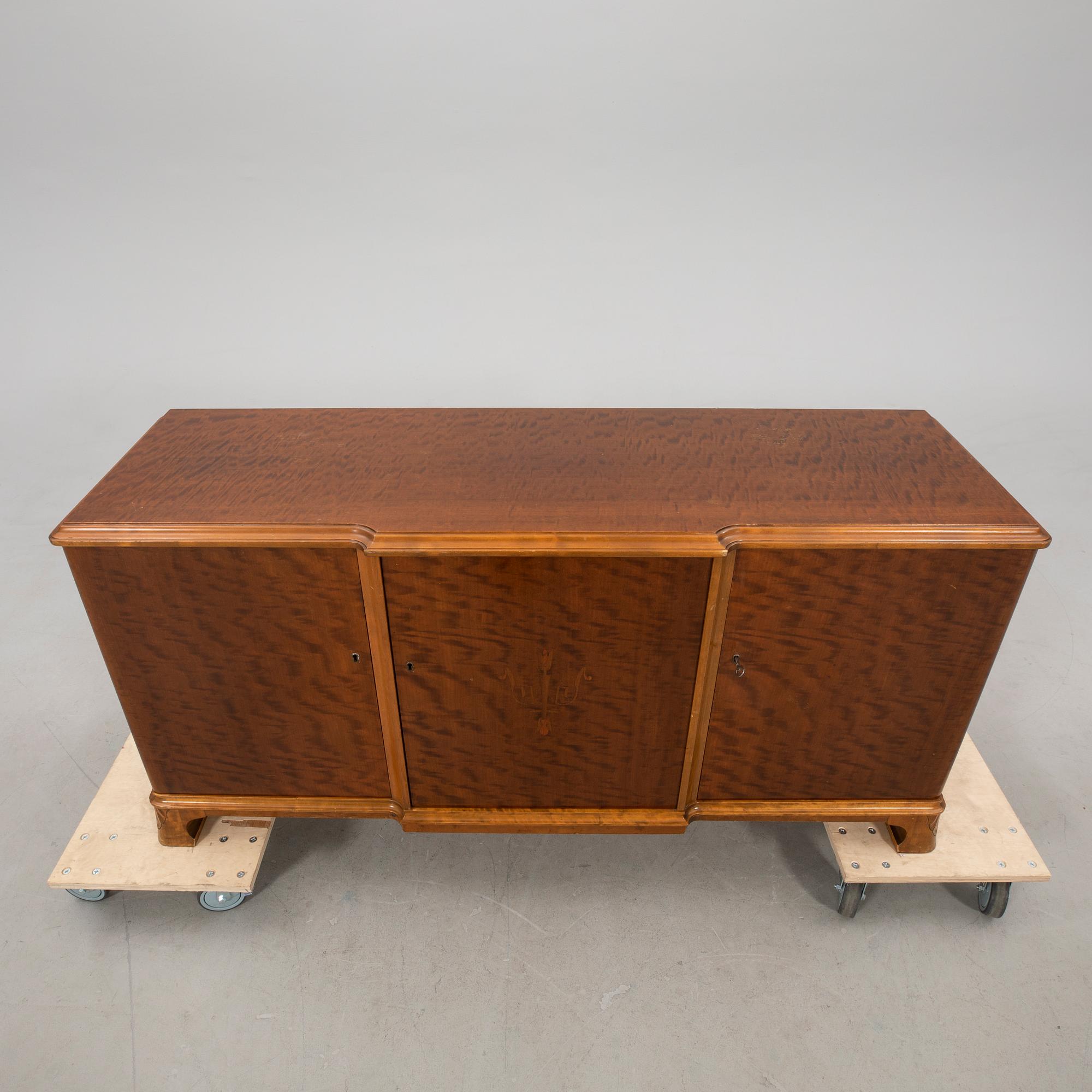 Sideboard 1940s.