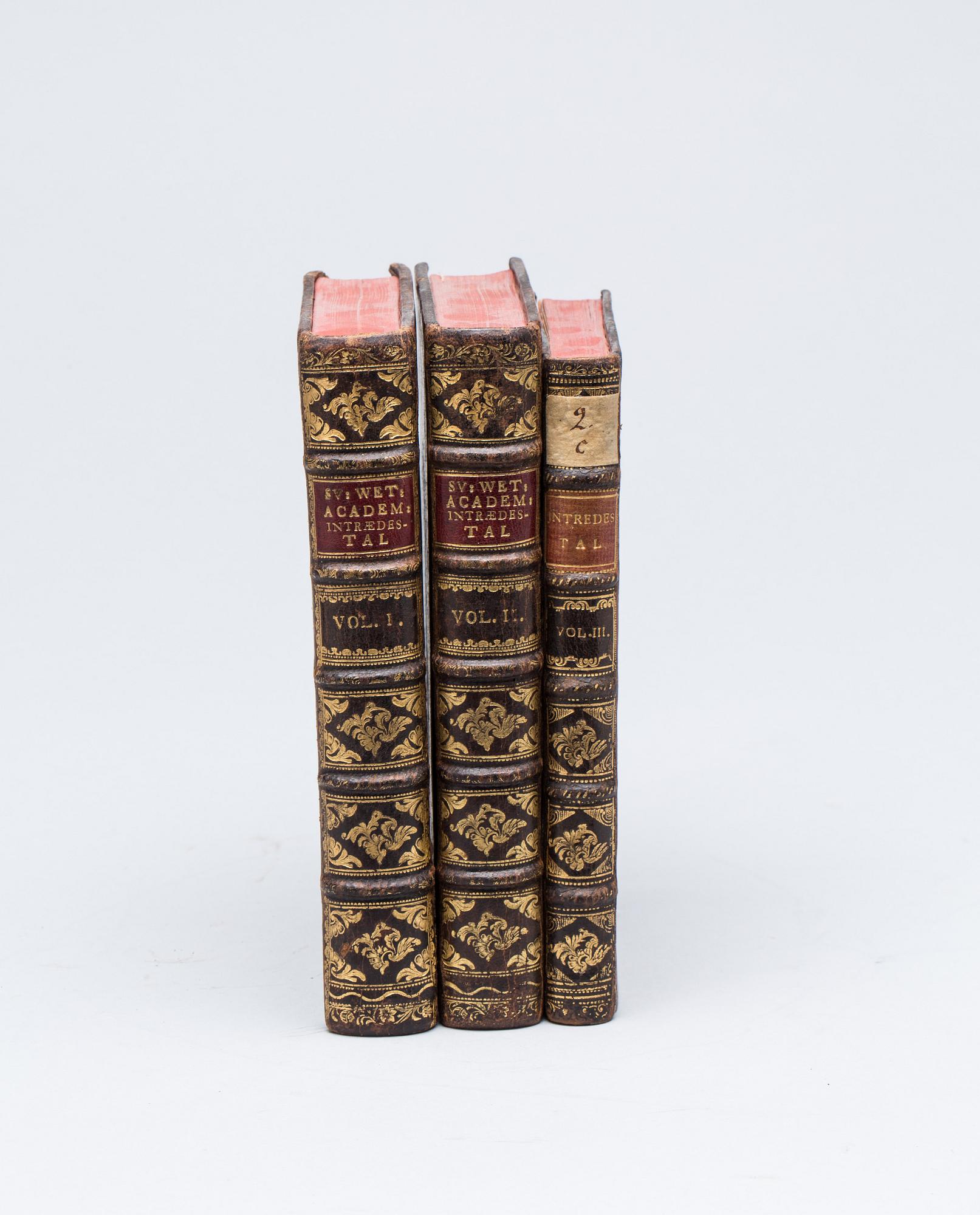 BOKVERK, 3 vol. "Sw: Wet: Academ: Intredes-Tal",1745-1768. Tyckt hos Lars Salvius, Stockholm.