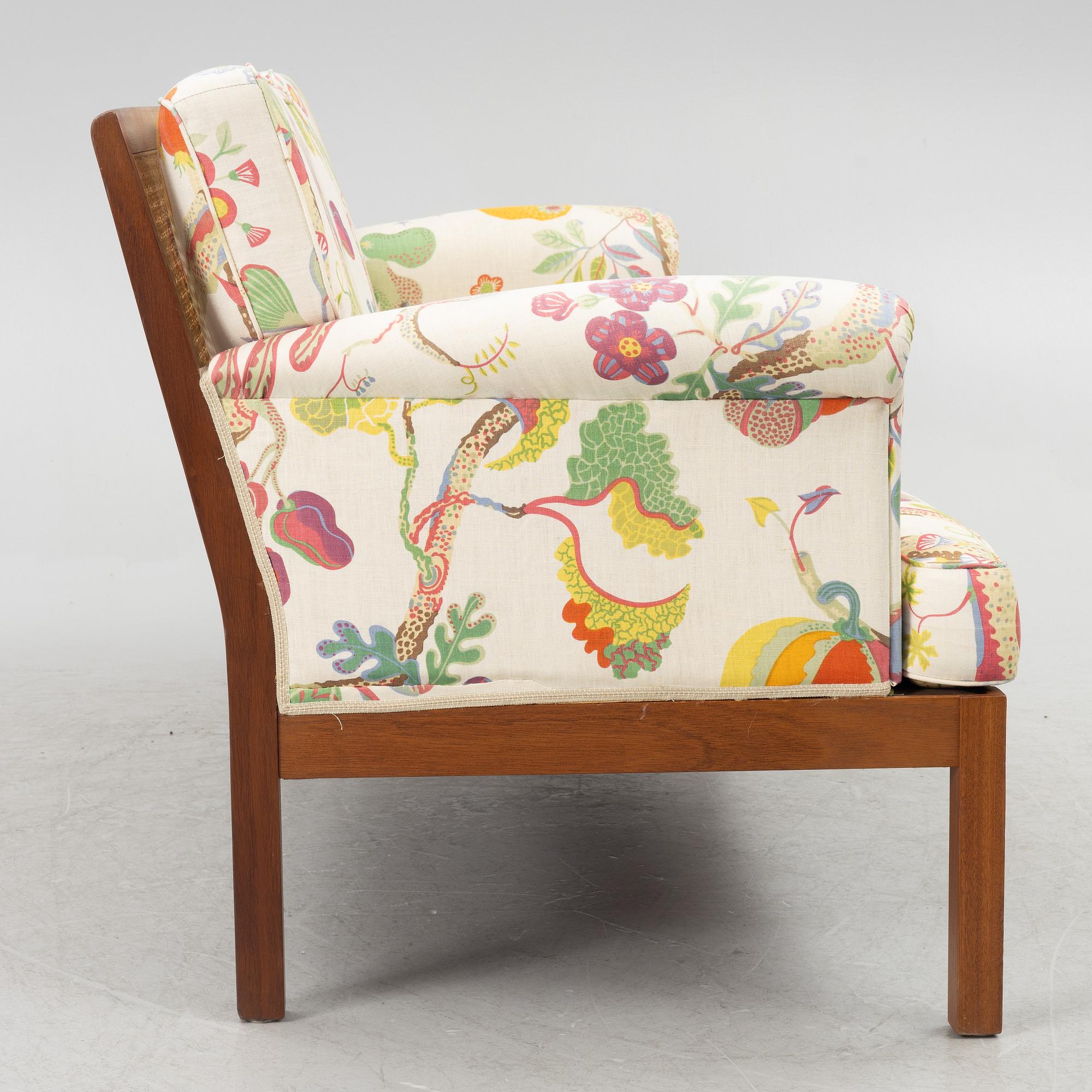 Josef Frank, sofa, model 1100, Svenskt Tenn, second half of the 20th century.