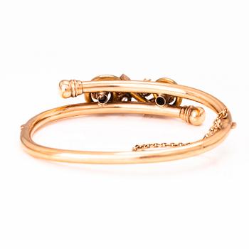 ARMRING, 14K guld, gammalslipade diamanter ca 1 ct tot. Ryssland, sekelskiftet 1800/1900.