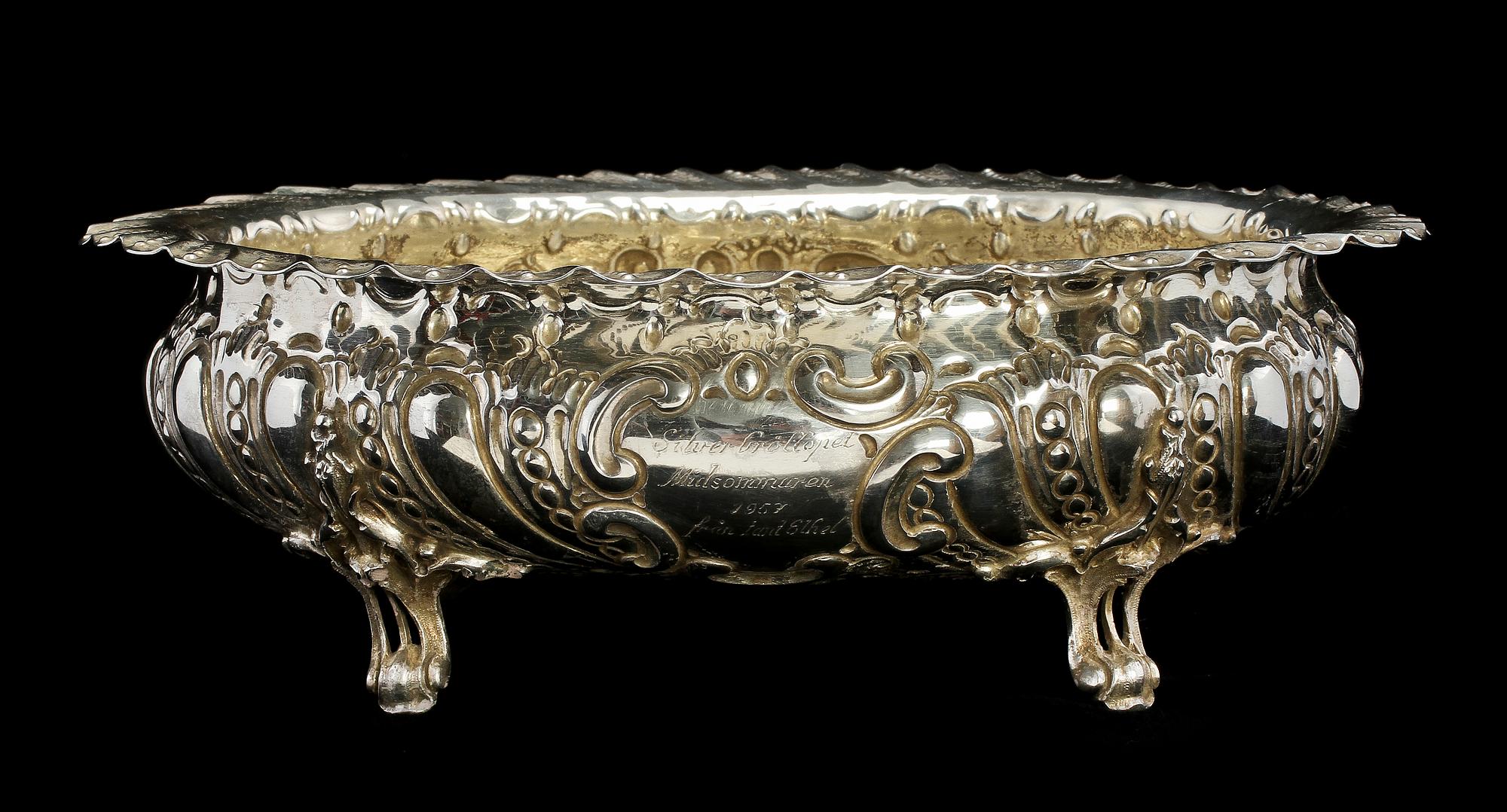 VAS samt SKÅL, silver, 1800/1900-tal. Vikt 465 g.