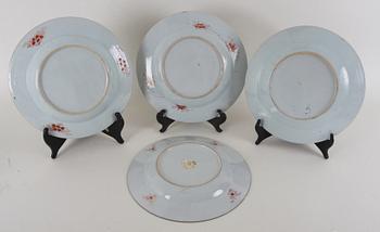 TALLRIKAR, 4 st. Porslin, Kina Qinglong, 1700-tal.