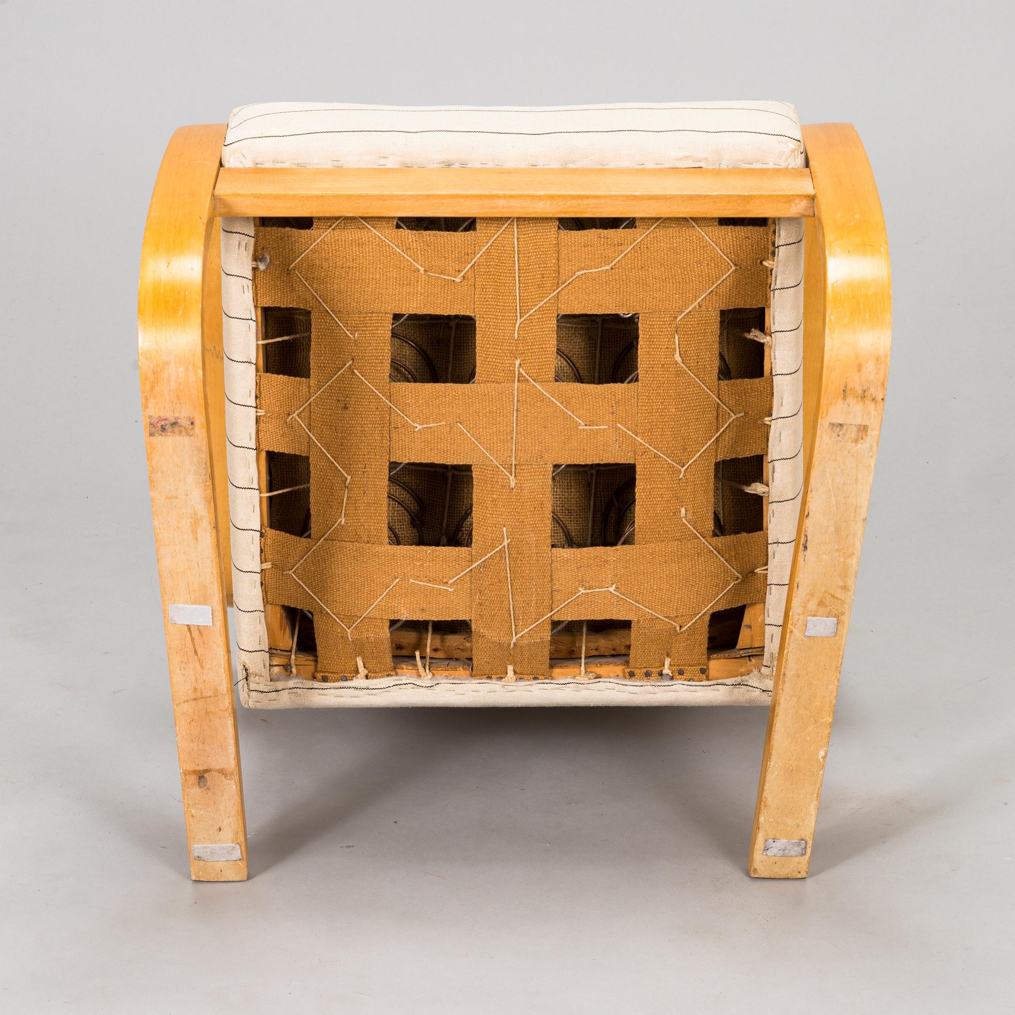 Alvar Aalto, A mid-20th century 'A35' armchair for Huonekalu- ja Rakennustyötehdas A.B.