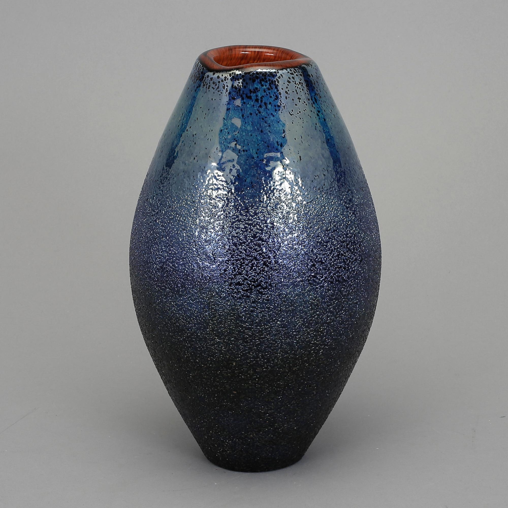 VAS, glas, Monica Backström, Kosta Boda, 2000-tal.