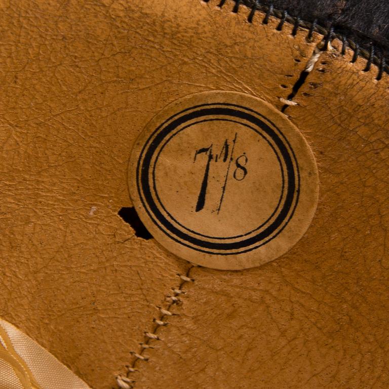 BICORNE MED ASK, för kungliga flottan, Storbritannien, cirka sekelskiftet 1900.