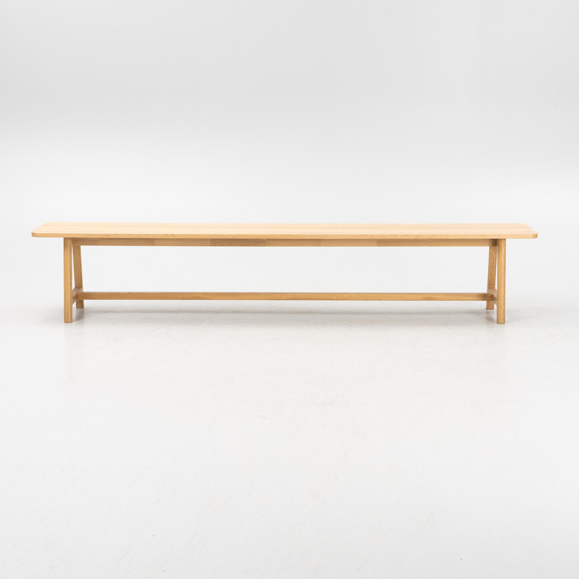 Depping & Jørgensen, bänk "Frame", HAY, Danmark.