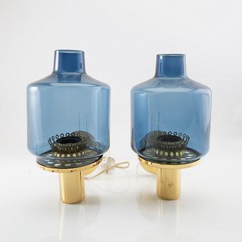 Hans-Agne Jakobsson, wall lamps a pair model no V 222/4 Markaryd late 20th century.