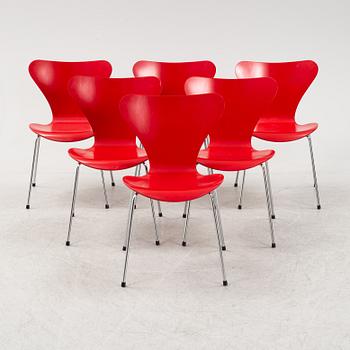 Arne Jacobsen, stolar, 6 st, "Sjuan", Fritz Hansen, Danmark.